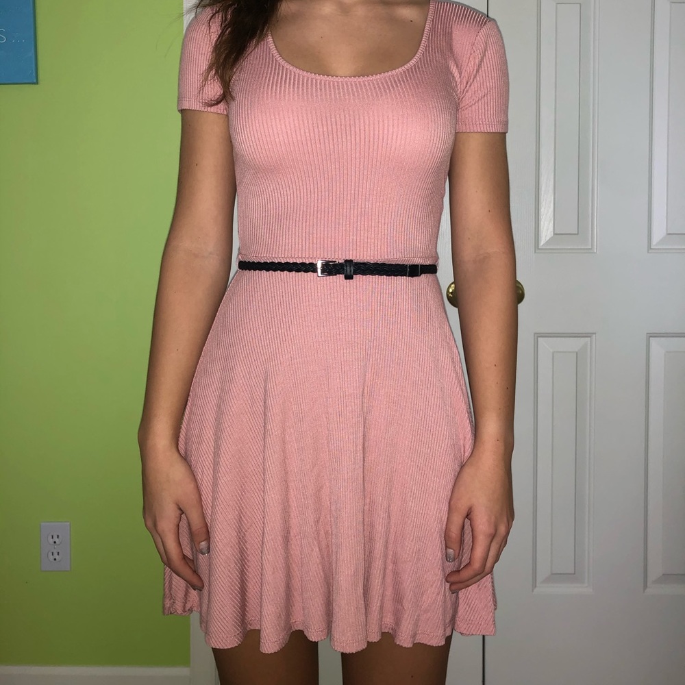 Pink Skater Dress w/ Belt, Forever 21 XS, like new